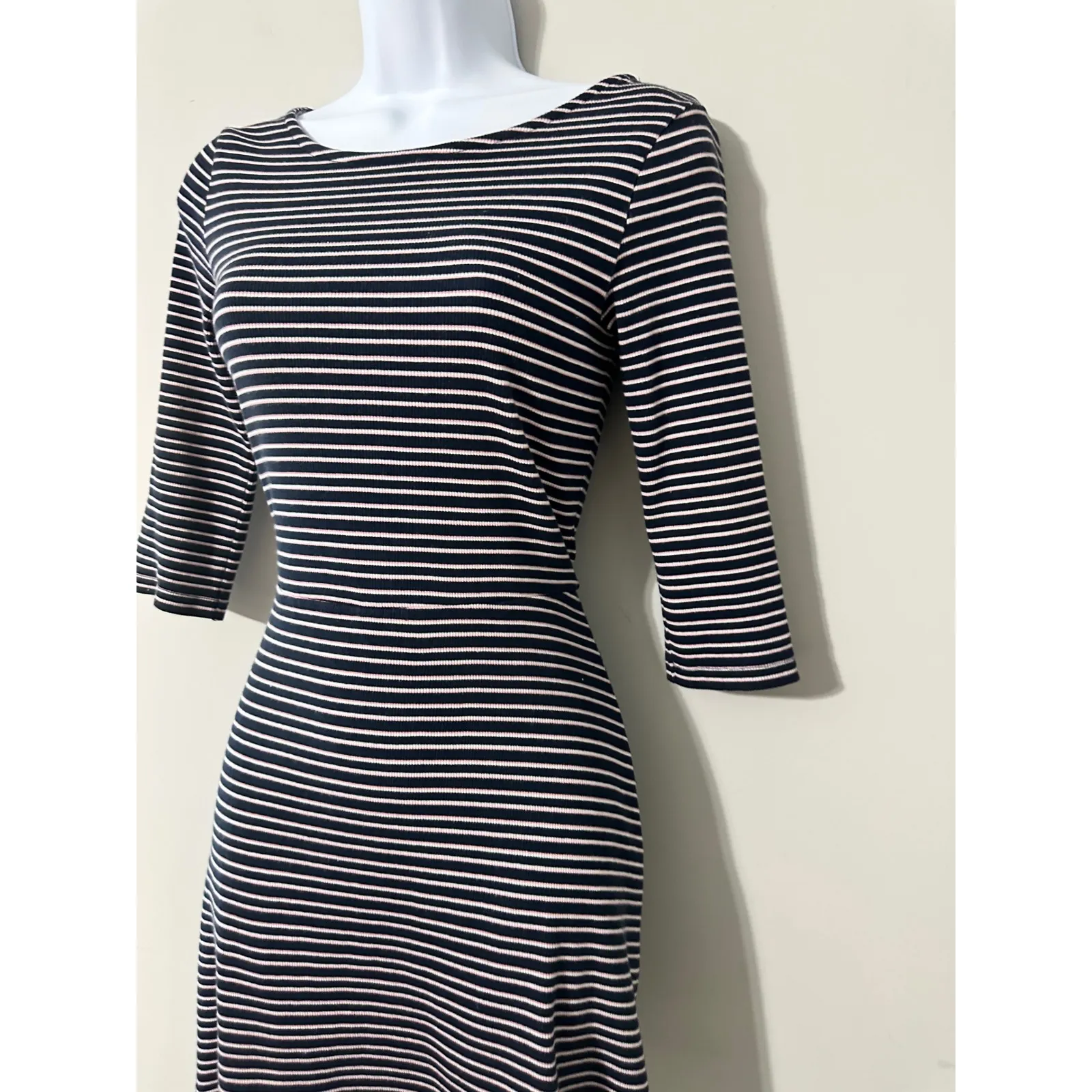 Jack Wills Navy White Pink Stripe 3/4 Sleeve Fit Flare Dress US 4‎ - Image 2