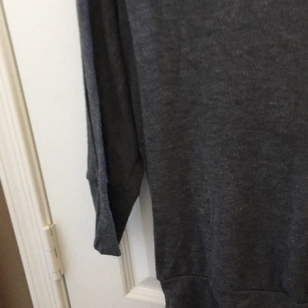 Iz Byer FINAL MARKDOWN Ladies’  Top (M) - Image 2