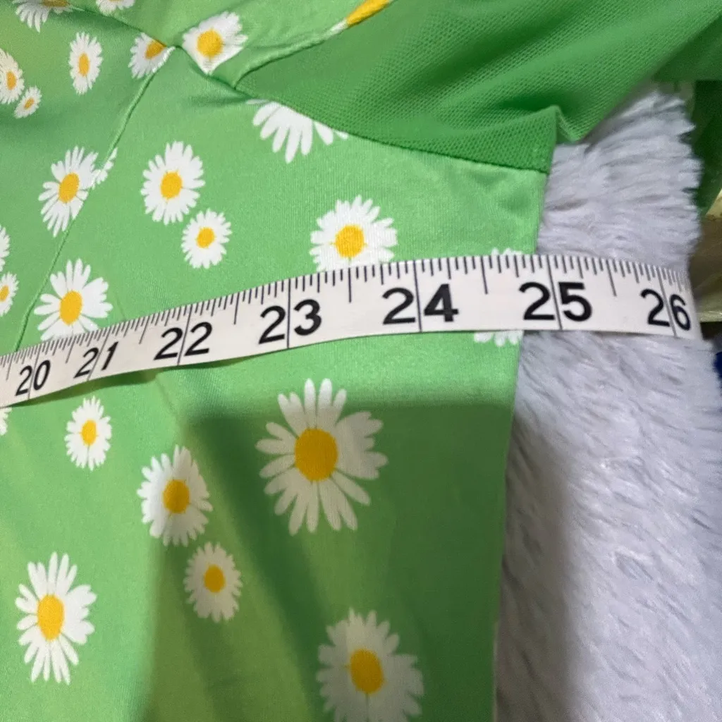 Piper SmartPak Equestrian Green Floral Daisy  long Sleeve Top - Image 4