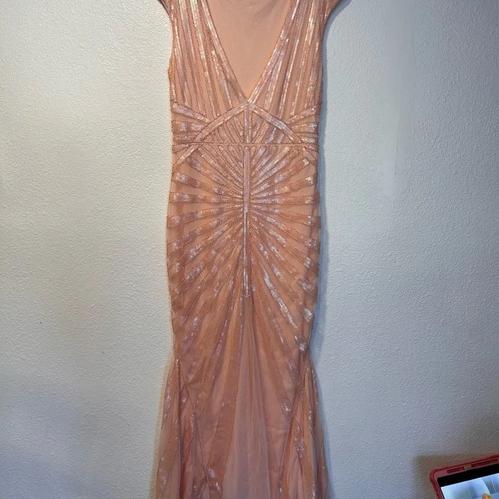 Elegant Peach Evening Gown Pink Size L - Image 5