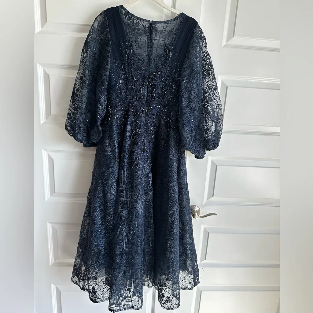 Mac Duggal 20391 Embellished‎ Plunge Neck Bishop Sleeve Dress Sz 4 Midnight - Image 8