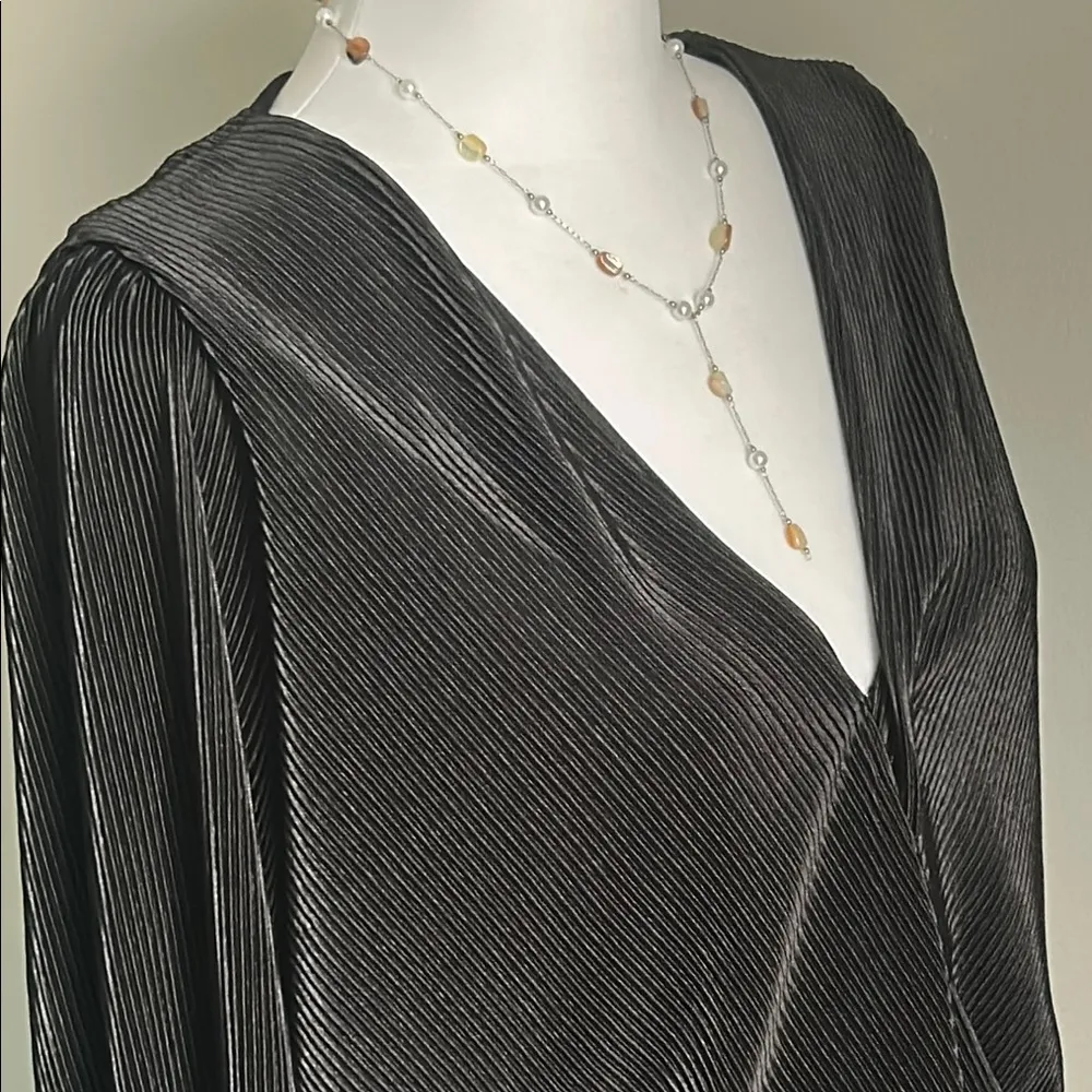 Elegant Black V-Neck Pleated Top - Image 2