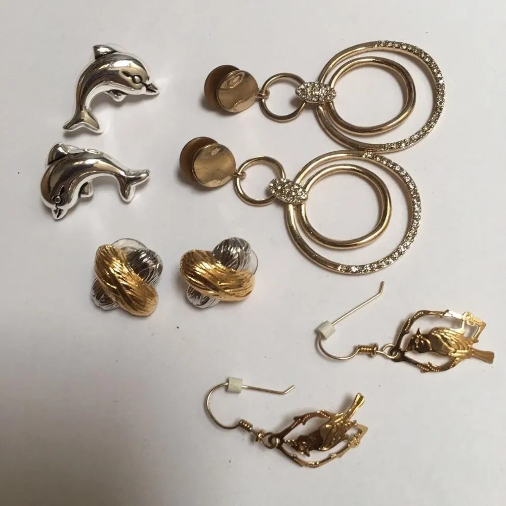 Lot Of 4 All Signed Costume Earrings Pierced WB Best Liz Claiborne AK - Image 7