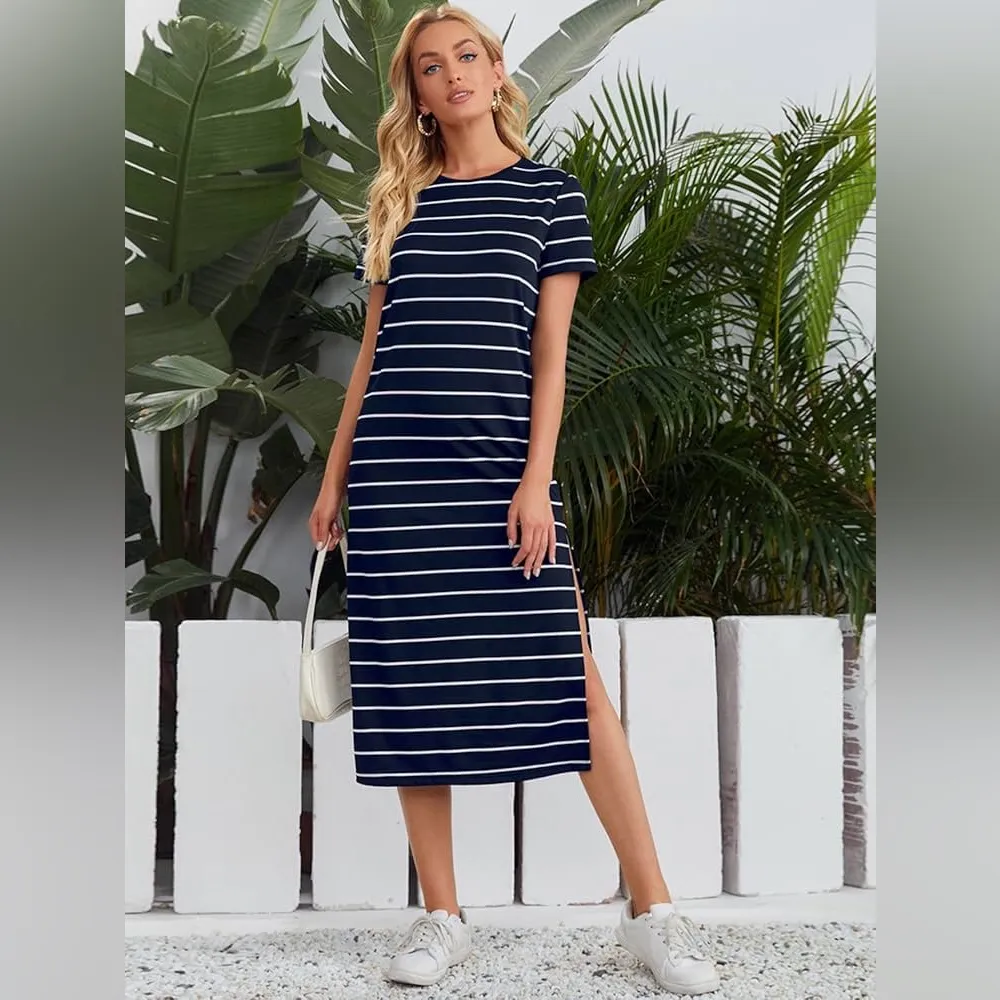 Black and White Striped Midi T-shirt Dress with Side Slits - Size Large - Image 5