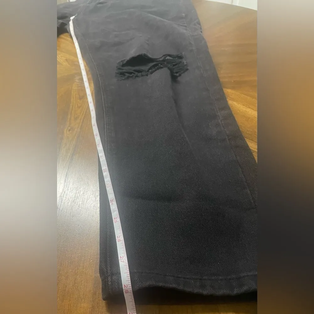 Missguided Riot High Rise Busted Knee Mom Jeans, Black Size 14 NWT - Image 4