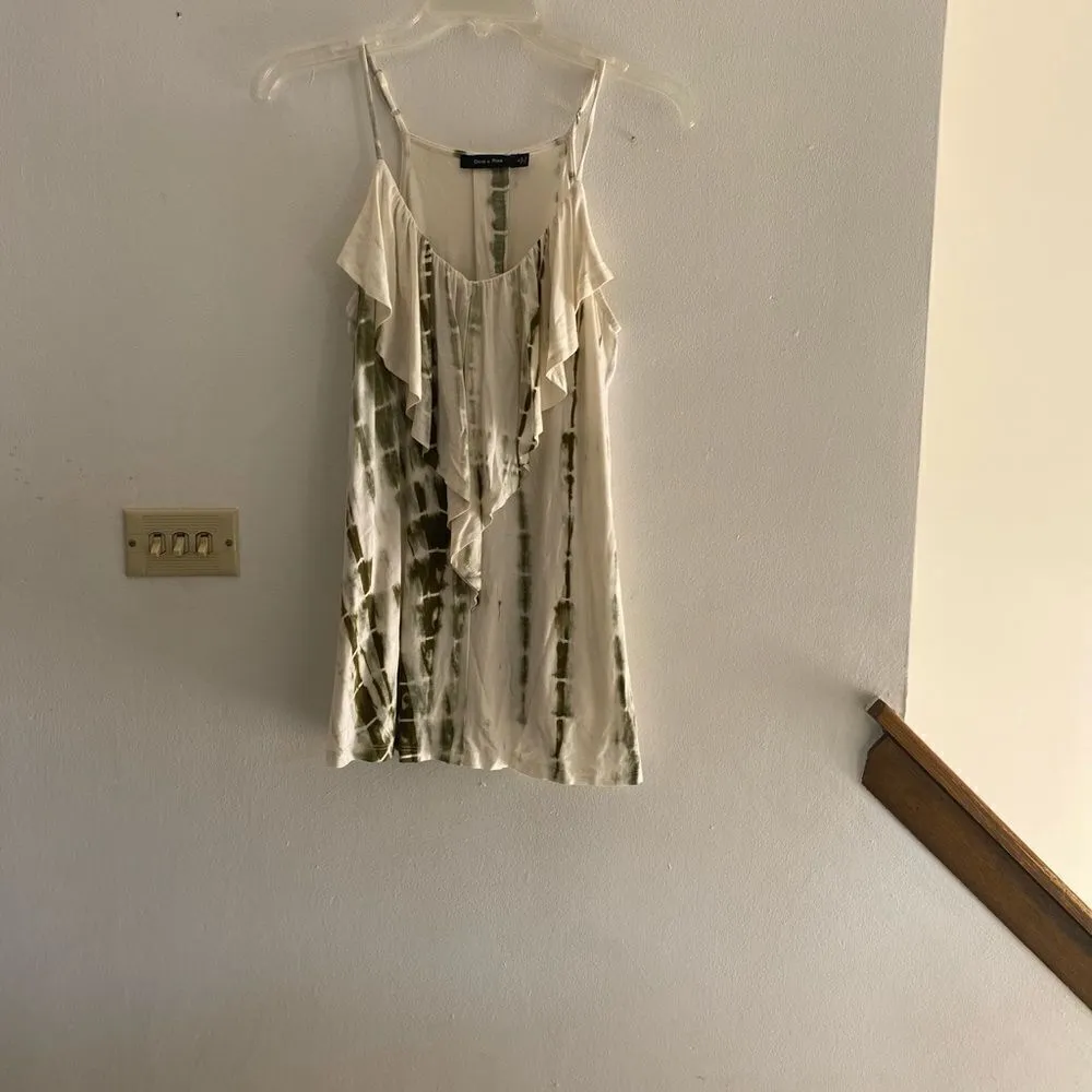 Doe & Rae cream and green ruffle top S - Image 7