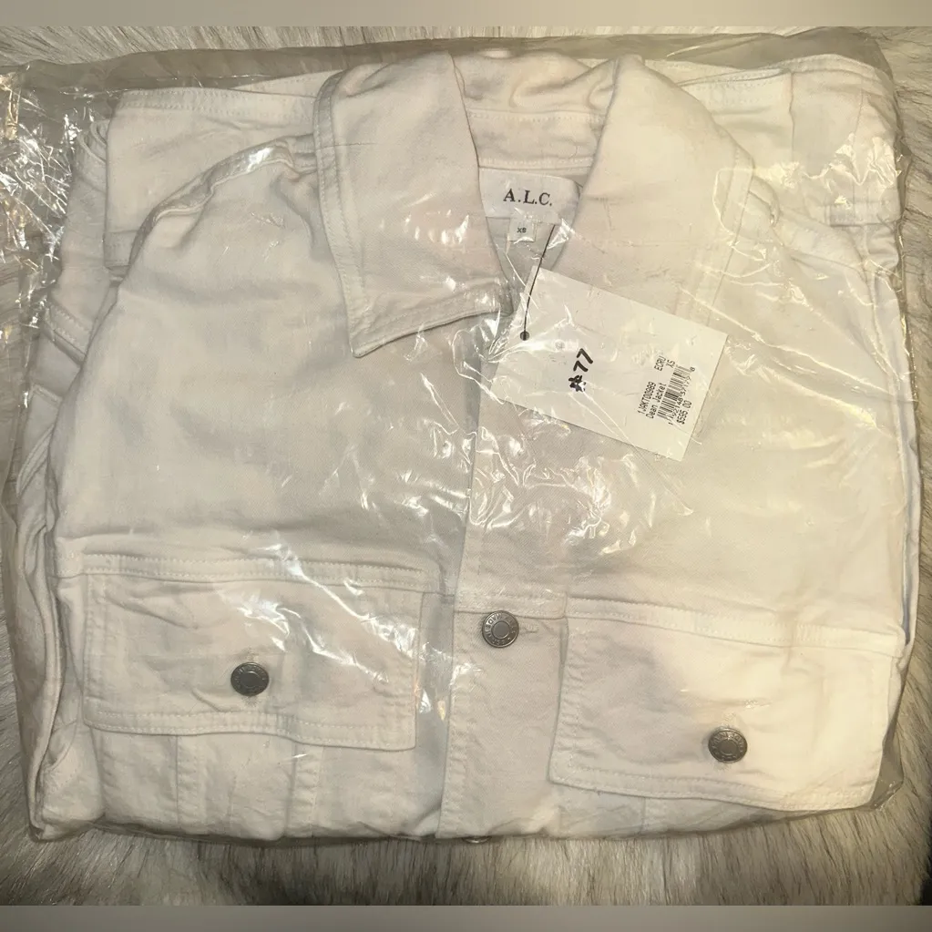 NWT A.L.C DEAN DENIM JACKET
ECRU $595 - Image 7