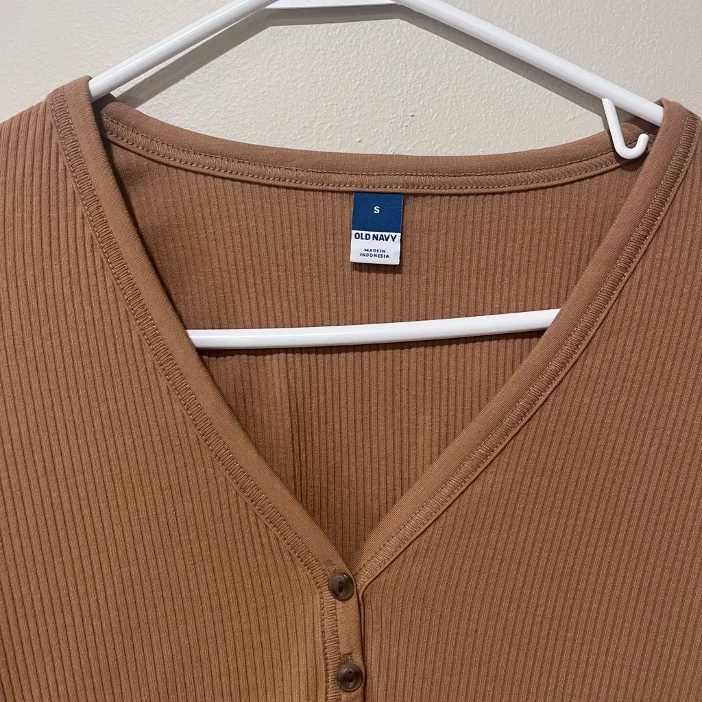 Old Navy Long Sleeve Shirt — small - Image 2