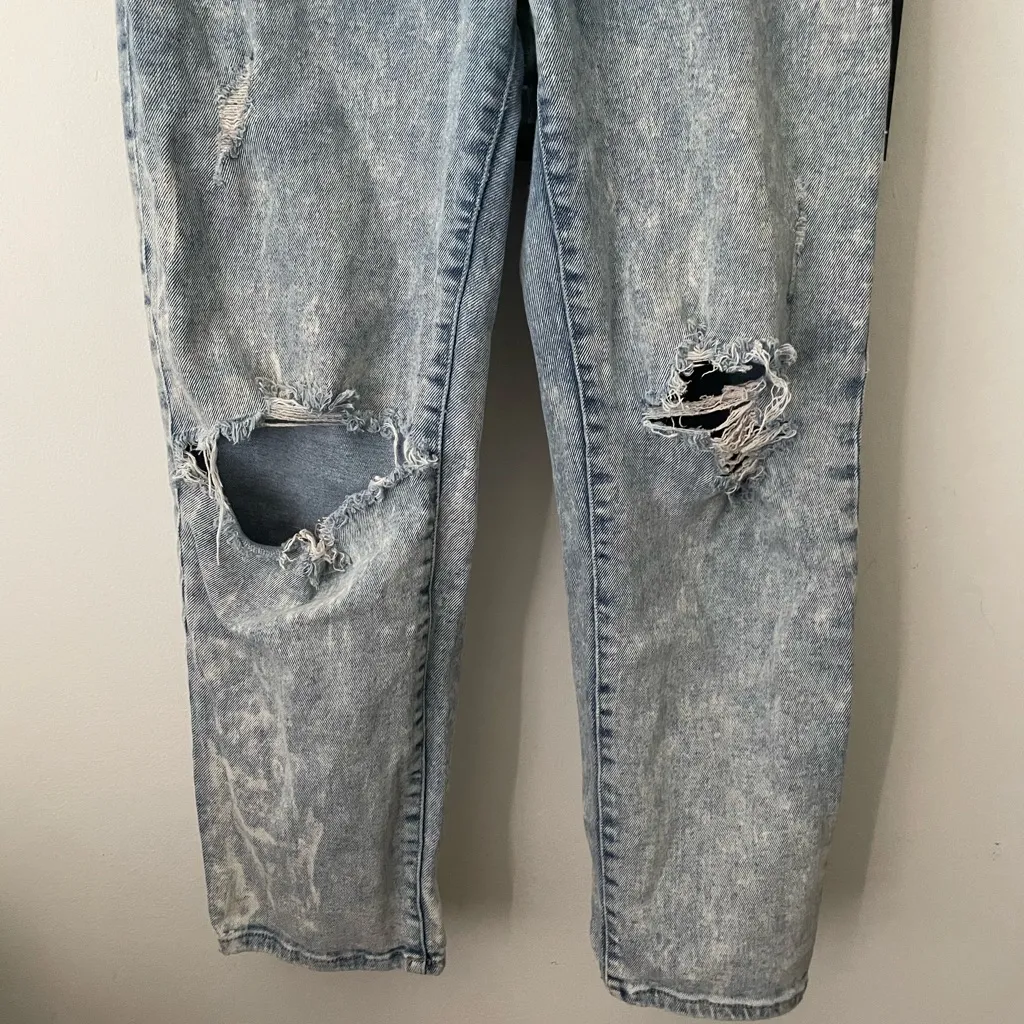 Straight leg jeans - Image 2