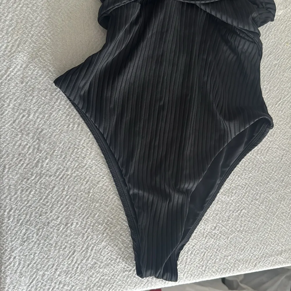 LSPACE Coast to Coast Deep-V One-Piece Swimsuit, Size Small, $183 - Image 6