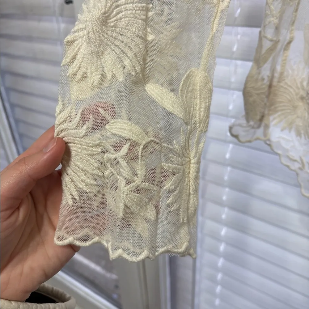 Everleigh Sheer Embroidered Snow Blossom Ivory Tunic Long Sleeve - Image 5