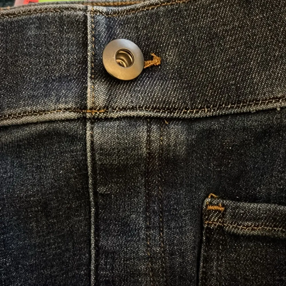 Spanx Patch Pocket Everywear Flare Stretch  Shaping Jean Sz XL (16)Pull On Blue - Image 9