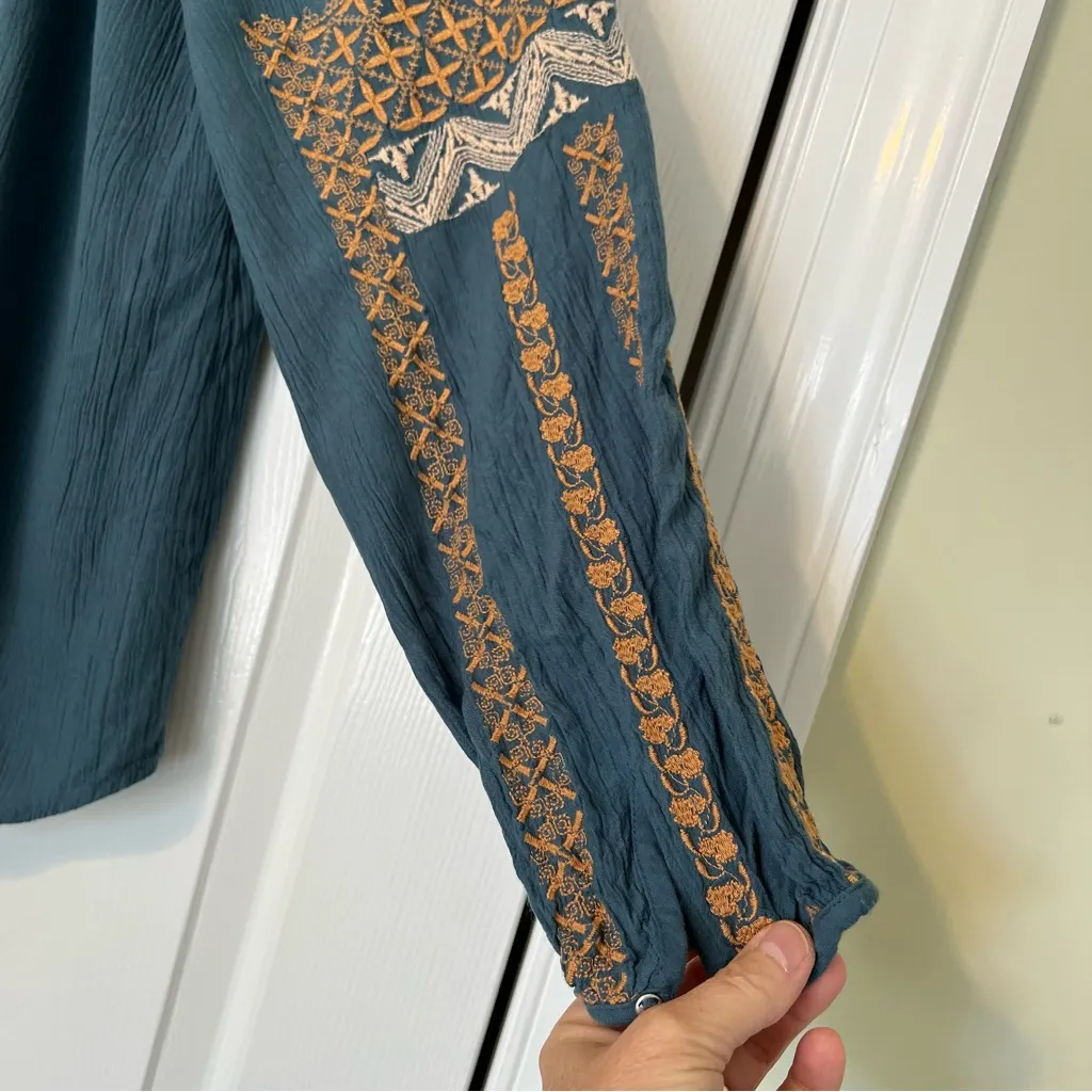 American Eagle blue embroidered top tassel tie shirt S - Image 8