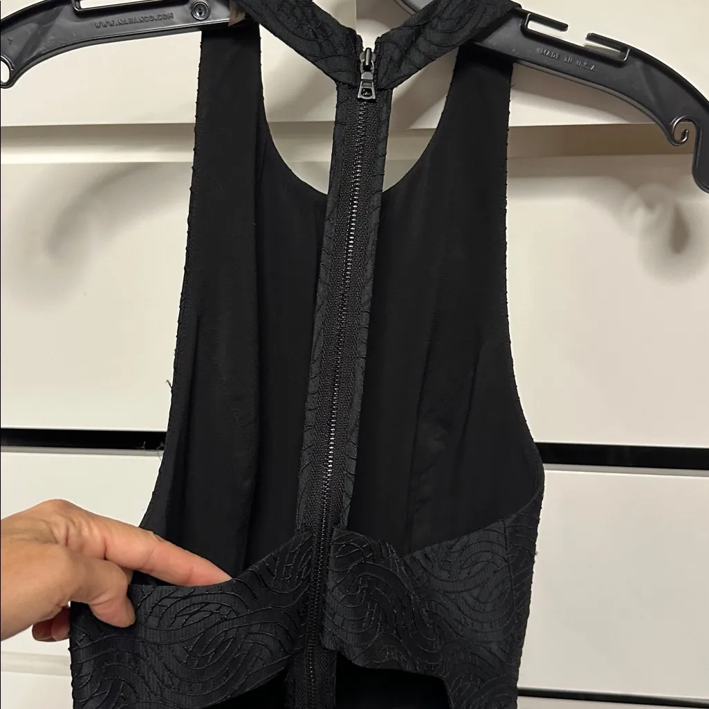 Alice + Olivia Black Embroidered Dress - Image 7