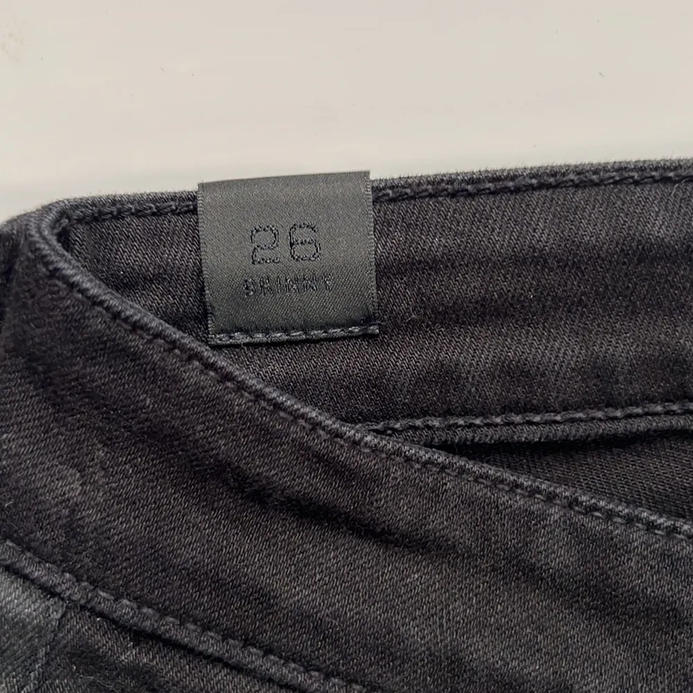 Vince Dylan Black Low Rise Stripe Jeans 26 Black Stripe Skinny Leg - Image 4