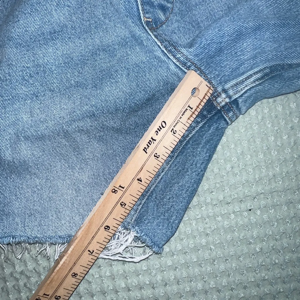 Abercrombie & Fitch Denim Short Overalls Size Small - Image 3