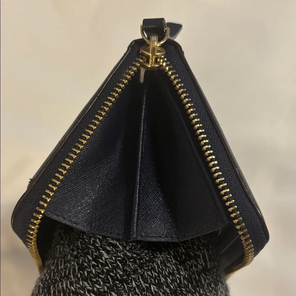 Kate Spade  Saffiano Leather Wallet Navy Blue GUC - Image 7