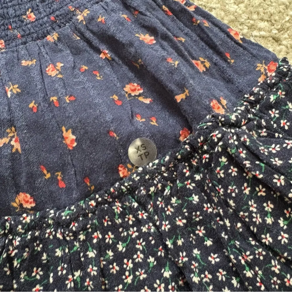 American Eagle Navy Floral Tiered Ruffle Mini Skirt - Image 2