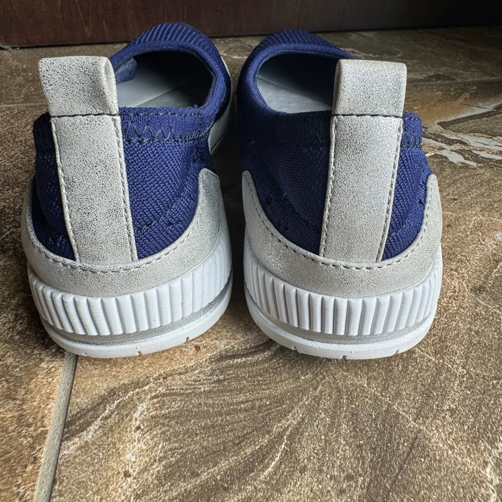 Easy Spirit Womens Glitz 2 Knit Slip On Walking‎ Shoes Sneakers Navy 8.5 - Image 2