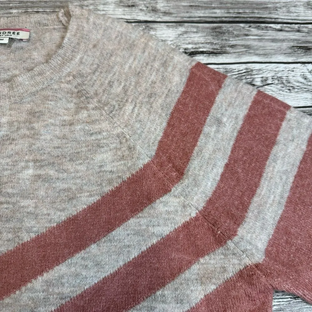 Andree by Unit Women's Long Raglan Sleeve Chevron Pullover Sweater M Med Medium - Image 7