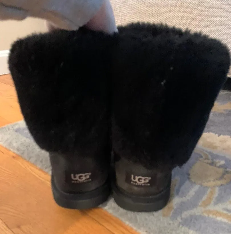 UGG Black Tall - Image 4