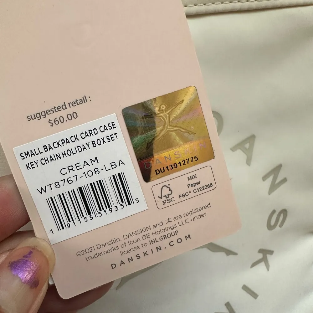 $60 Danskin CREAM SMALL BACKPACK + CARD CASE + KEY CHAIN 3pc HOLIDAY BOX SET NIB - Image 10