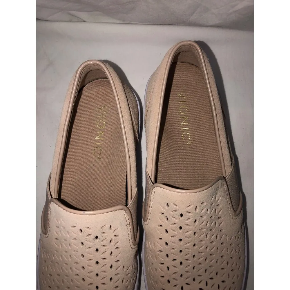 Vionic Womens Size 6.5 Splendid Kani Slip On Loafer Perforated Suede Neutral Tan - Image 7