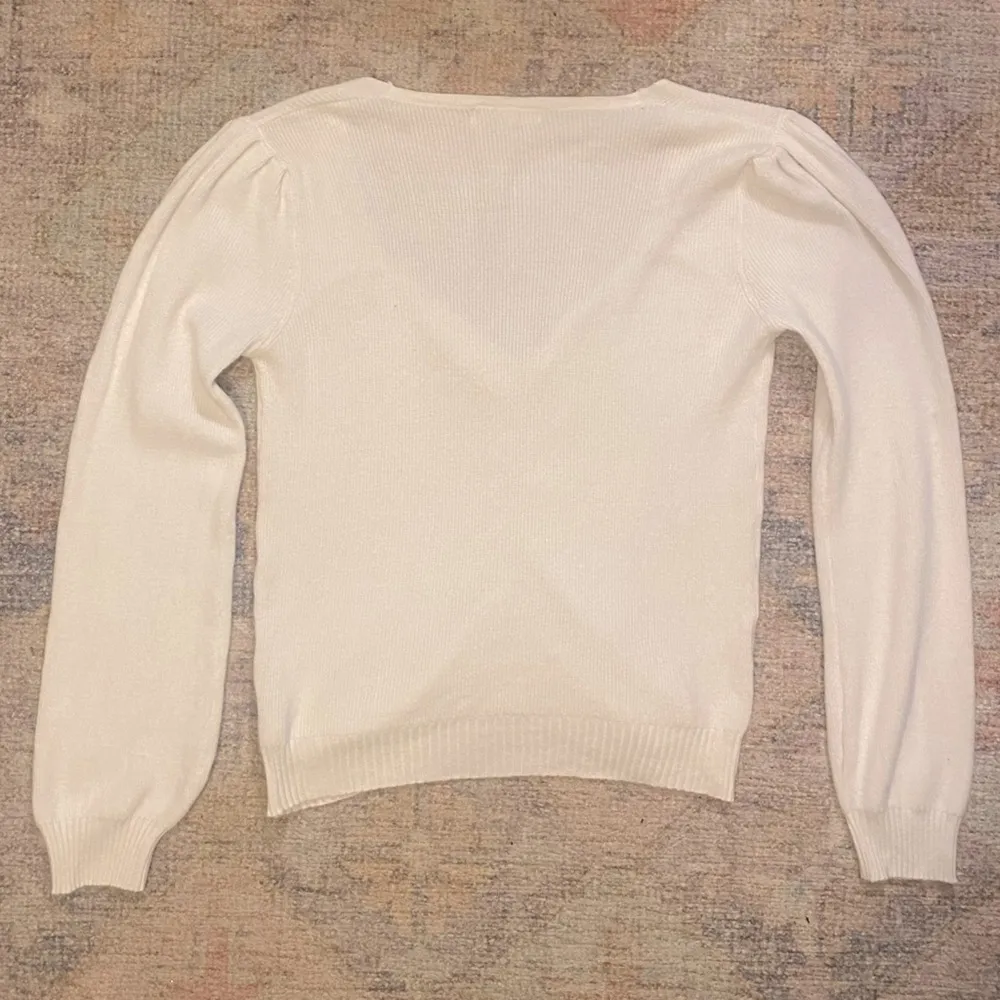 Miracle Brand Cinch Front White Sweater - Image 2