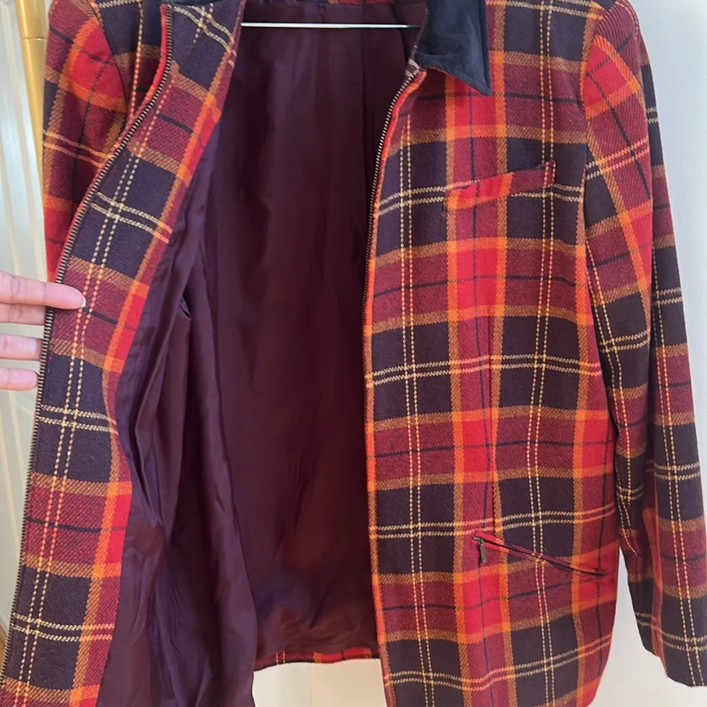 Marsh Landing jacket size Large - Image 7