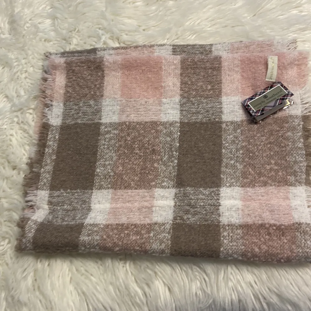 Simple Southern Infinity Scarf long 32” wide 18” brand new with tags - Image 9