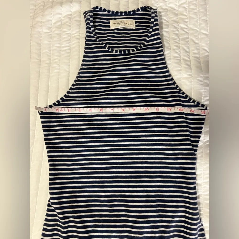 Abercrombie & Fitch blue striped backless peephole bodycon dress - Image 2