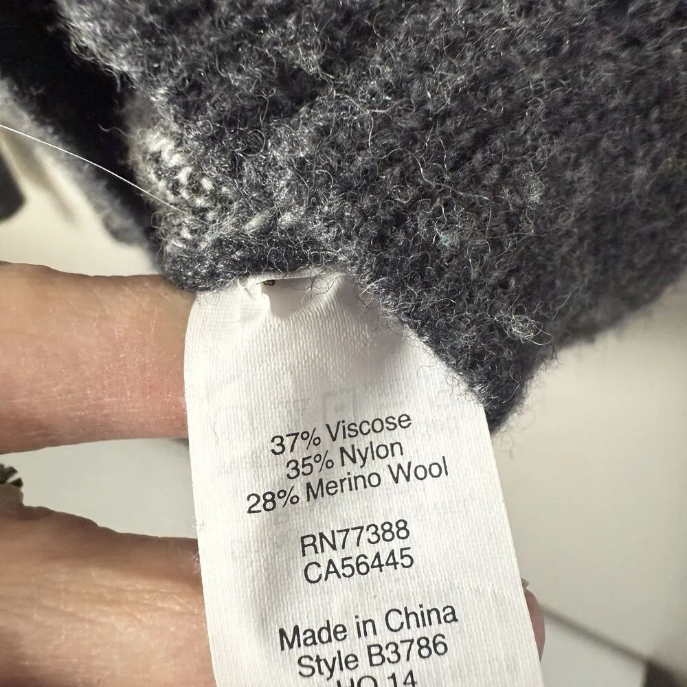 J. Crew Gray 100% Wool V Neck Pullover Deer Gray Sweater Small Cabincore Ski - Image 4