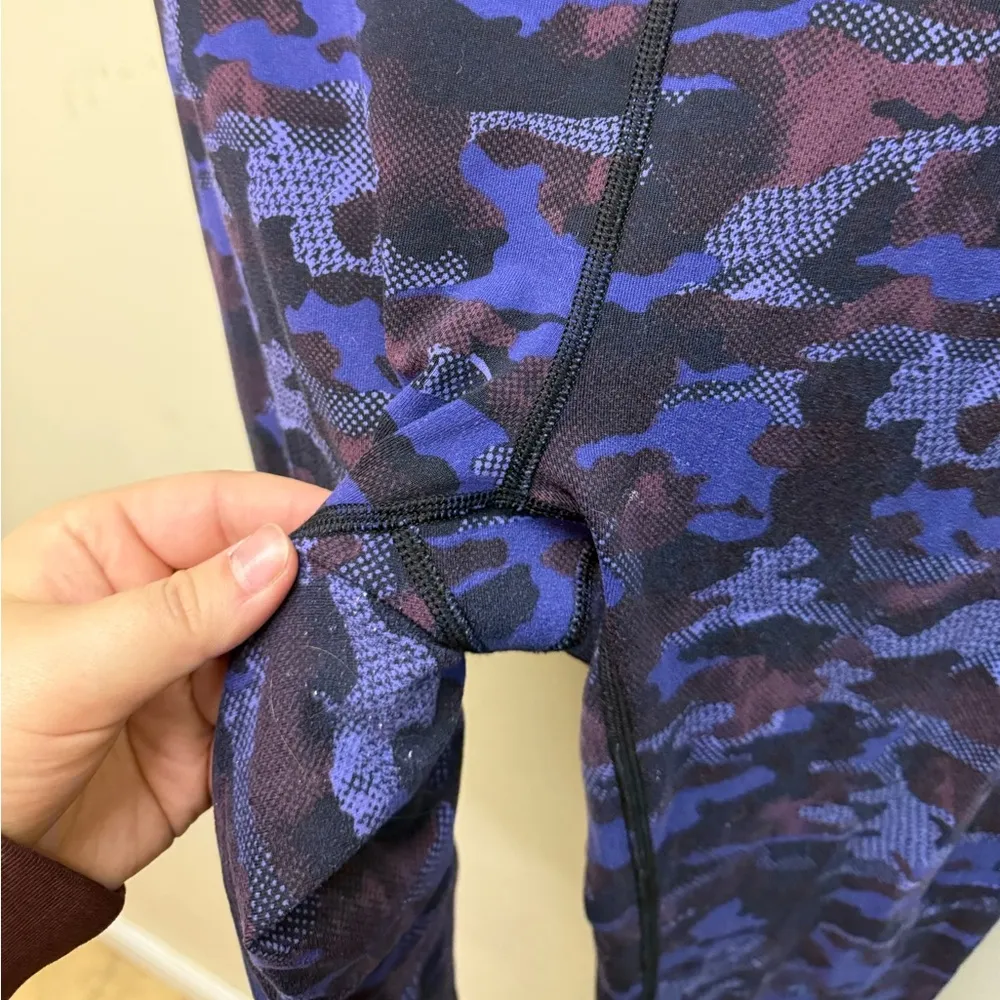 Lululemon Wunder Under Purple Camo Leggings - Image 5