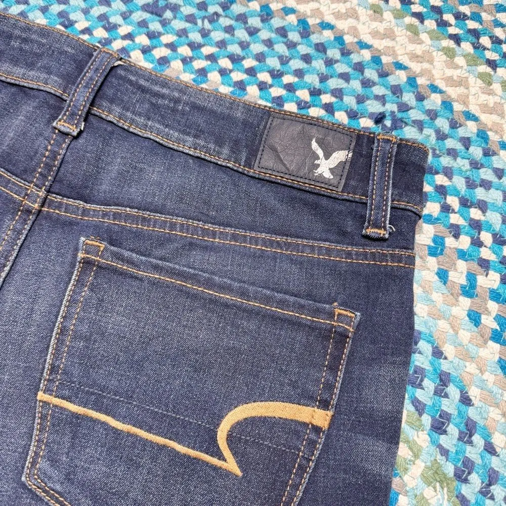 American Eagle Shorts - Image 3