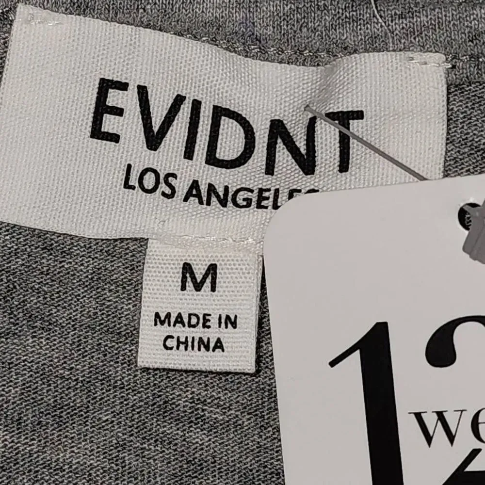 NWT EVIDNT Los Angeles Womens Gray Long Sleeve Split Sleeve Top‎ Medium - Image 4