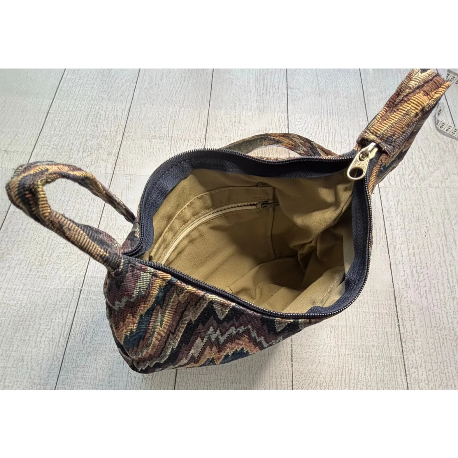 Rita's Handbag Multicolor Woven Zigzag Tapestry Purse - Image 4