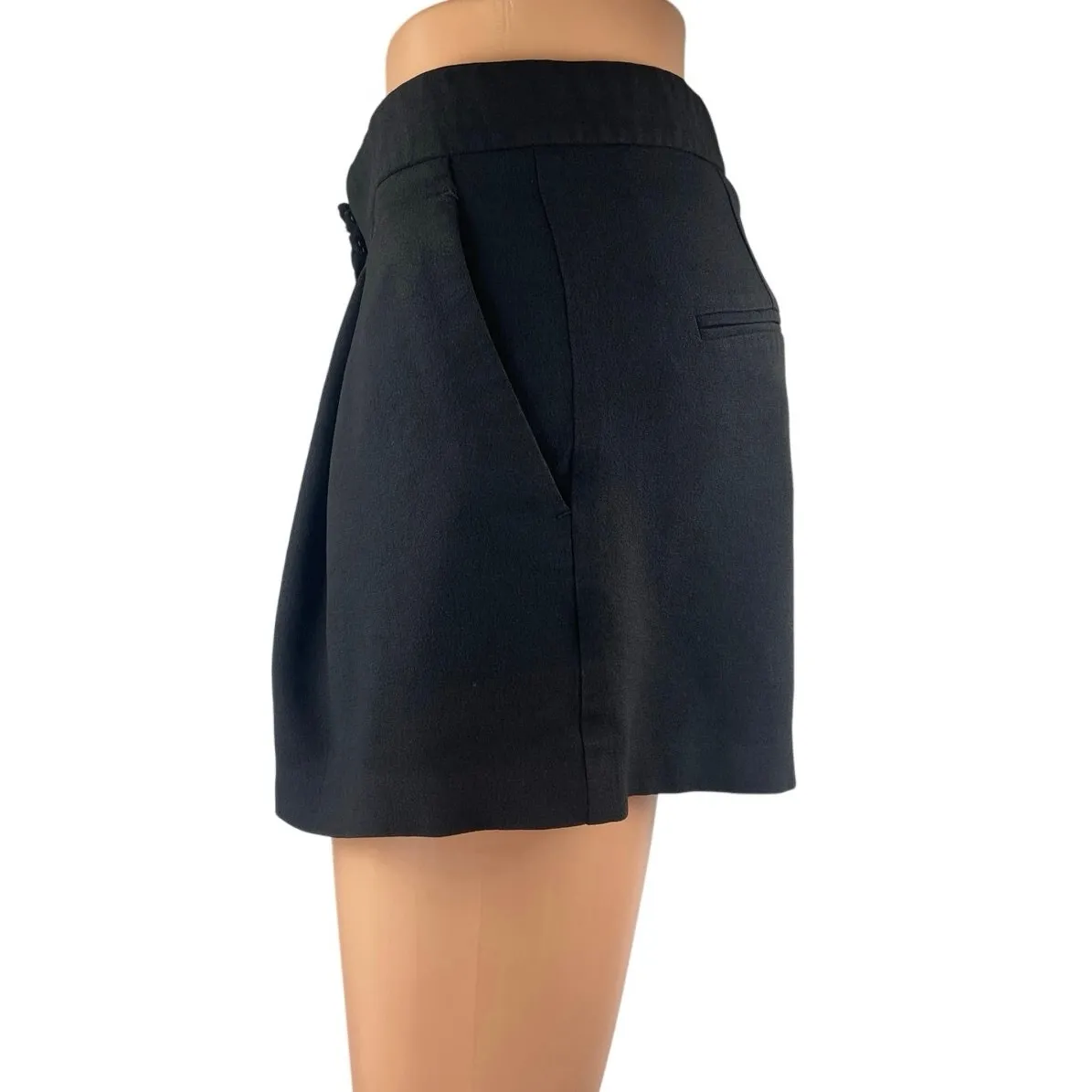 Theory Tohni Rosina Black High Waisted Pleated Crepe Straight Mini Shorts Size 2 - Image 3
