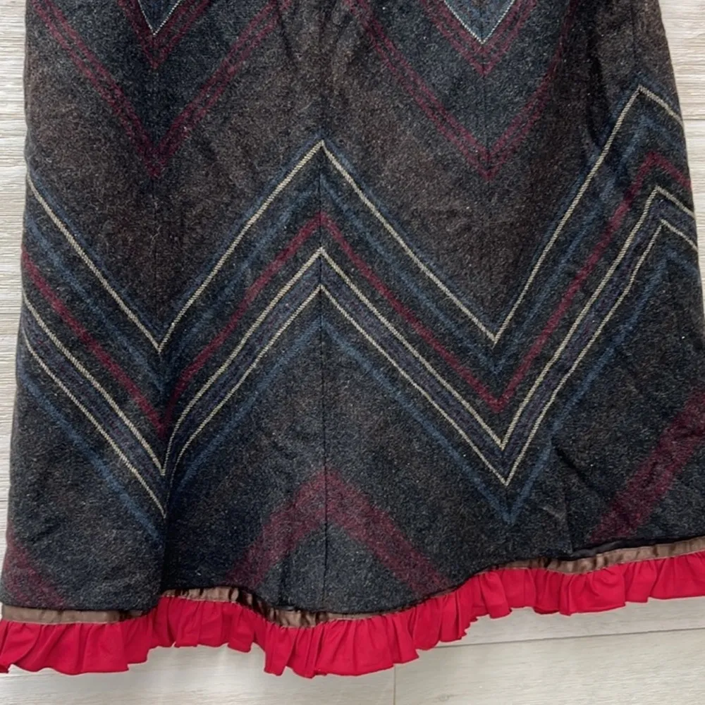 Vintage Field Manor Grey Wool Midi Skirt Chevron Herringbone Ruffle Size 14 Red - Image 6