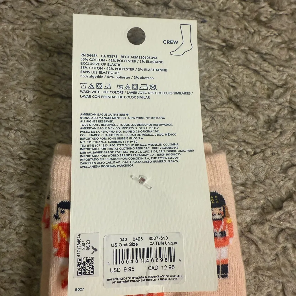 Aerie American Eagle AE Red Pink Christmas Graphic Women’s Crew Socks Set - Image 12