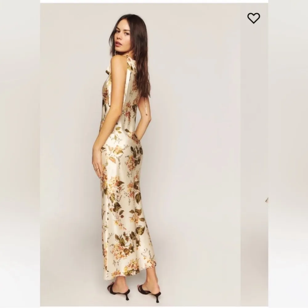 Reformation Aden 100% Silk Dress in “Bella” floral print cream sleeveless midi - Image 3