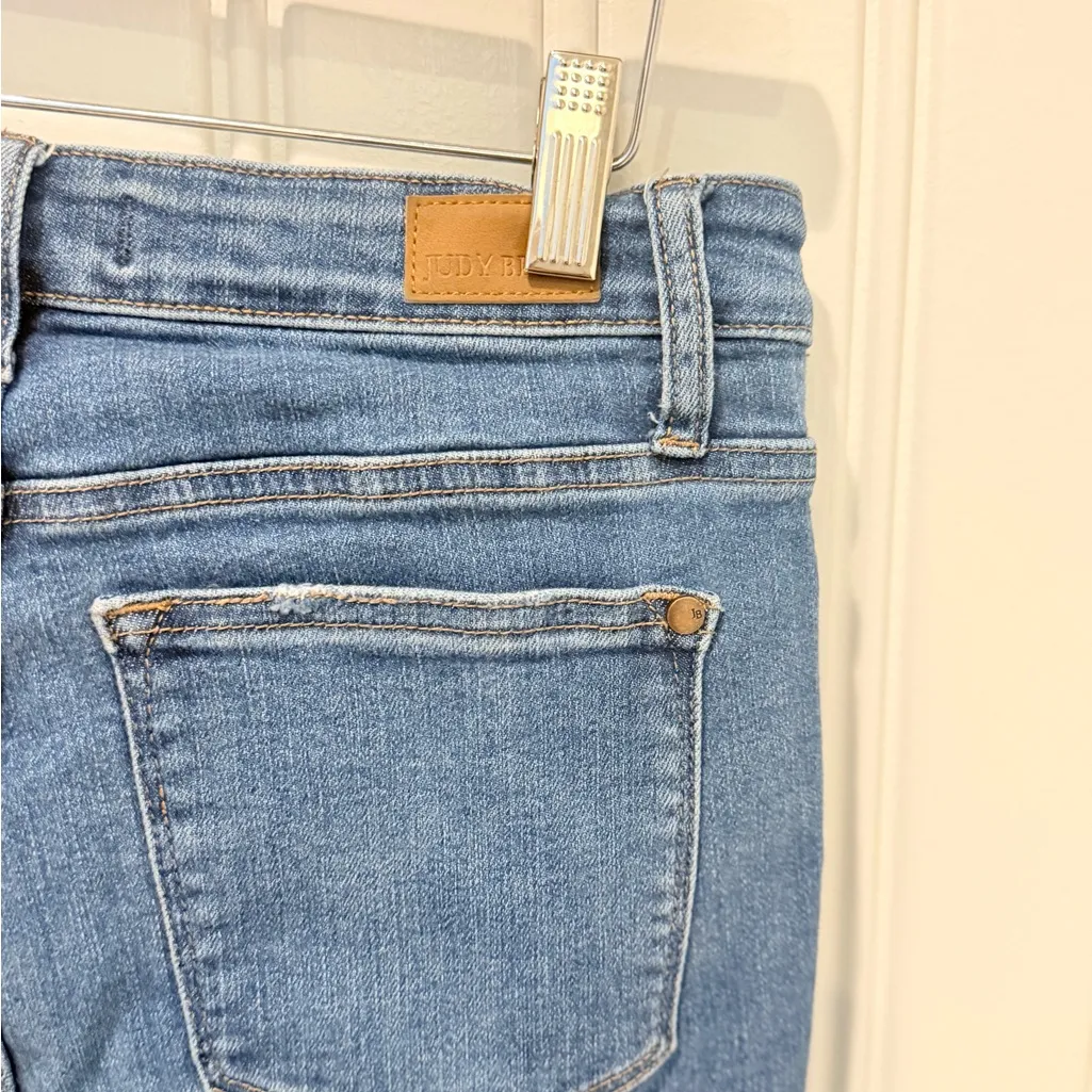 Judy Blue High Rise  Skinny fit Jeans - Medium Wash 28 / 7 - Image 6