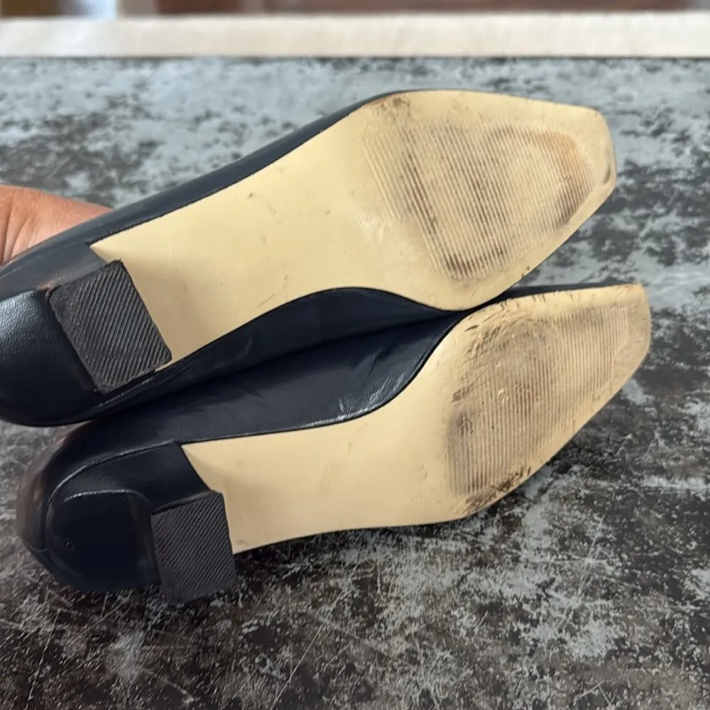 Karen Scott Navy Leather Kitten Heels Size 7.5 - Image 5