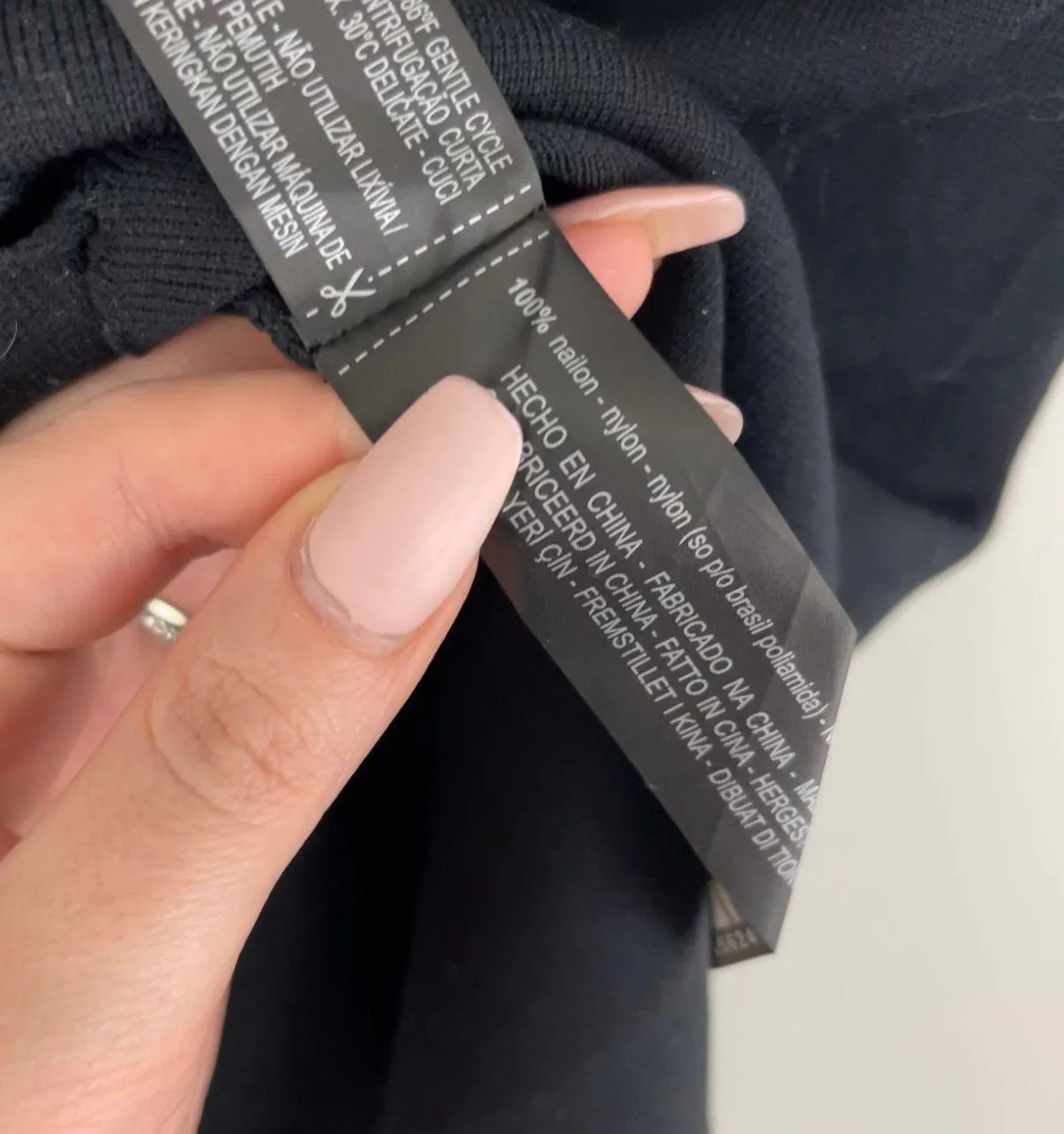 Black Knit Stretch Silver O-Ring Front Zipper Fitted Pencil Skirt NEW - Image 8