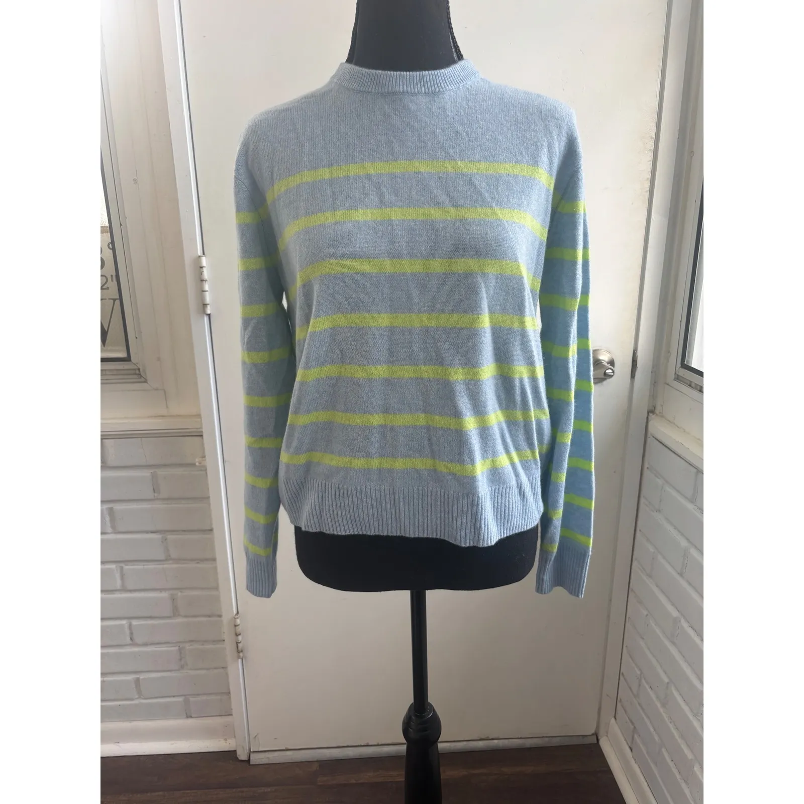 Marine Layer Harper Cashmere Sweater small layered luxury cabincore workwear - Image 2