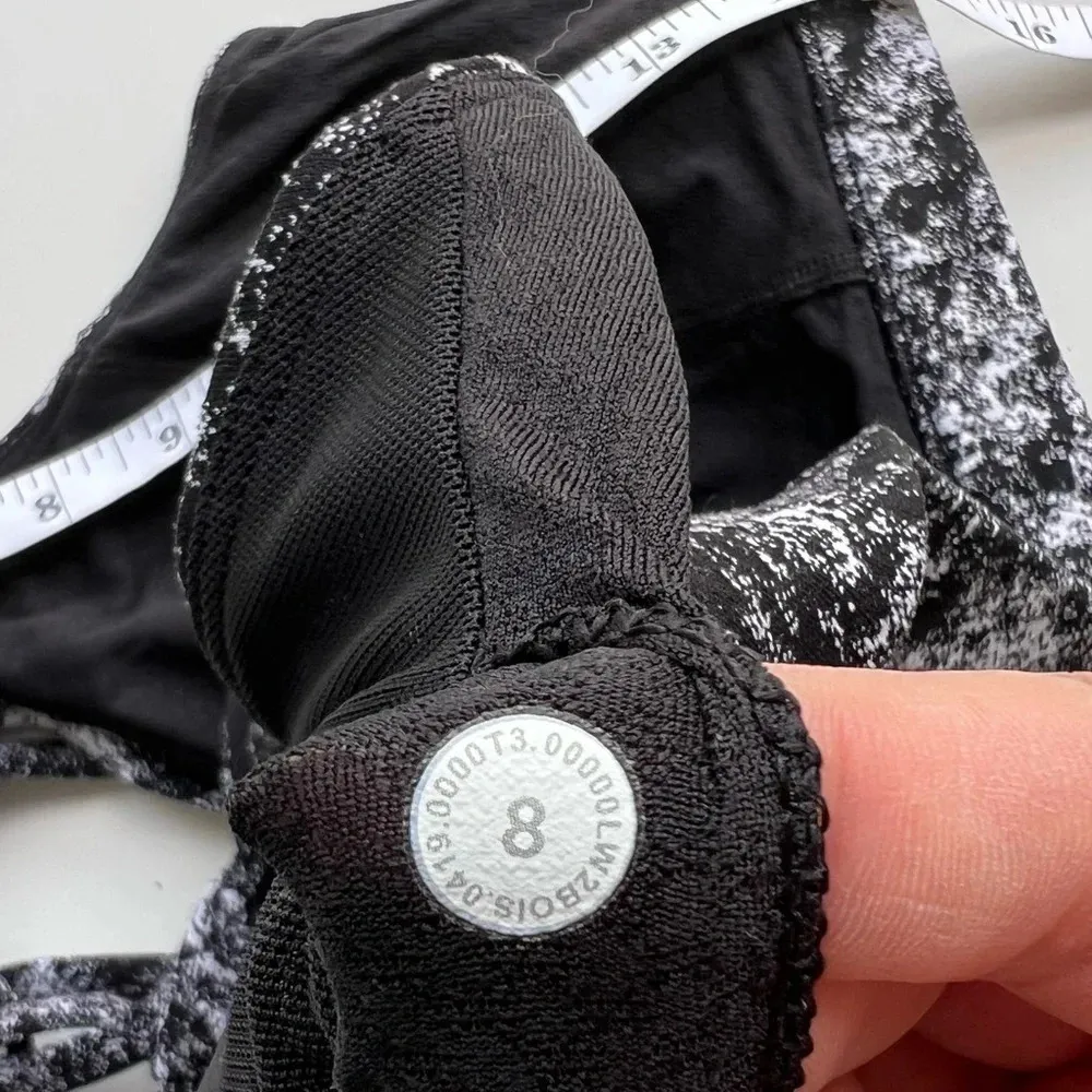 Lululemon Free To Be Serene Bra Size 8 - Image 6