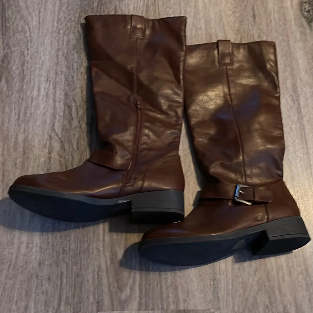 Charlotte Russe Boots Size 7 - Image 12