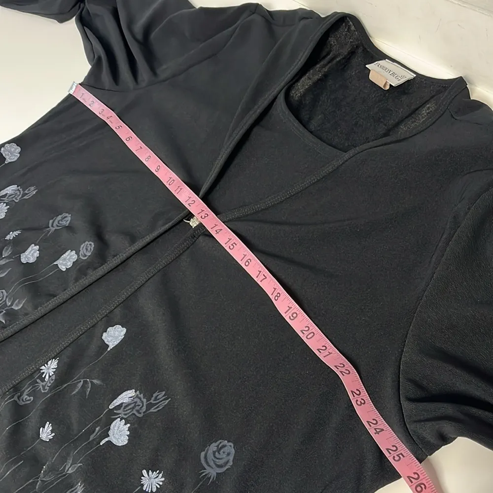 Cardigan with built in top long sleeved dark floral top size 2XL plus top - Image 5