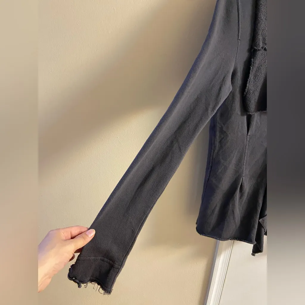 We the free grey ruffle raw hem zip front Terry cloth jacket Medium - Image 6