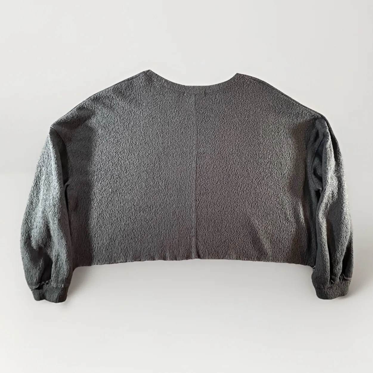 Project Social T Snow Worries‎ Sherpa Fleece Cropped Pullover Gray Large USA - Image 2