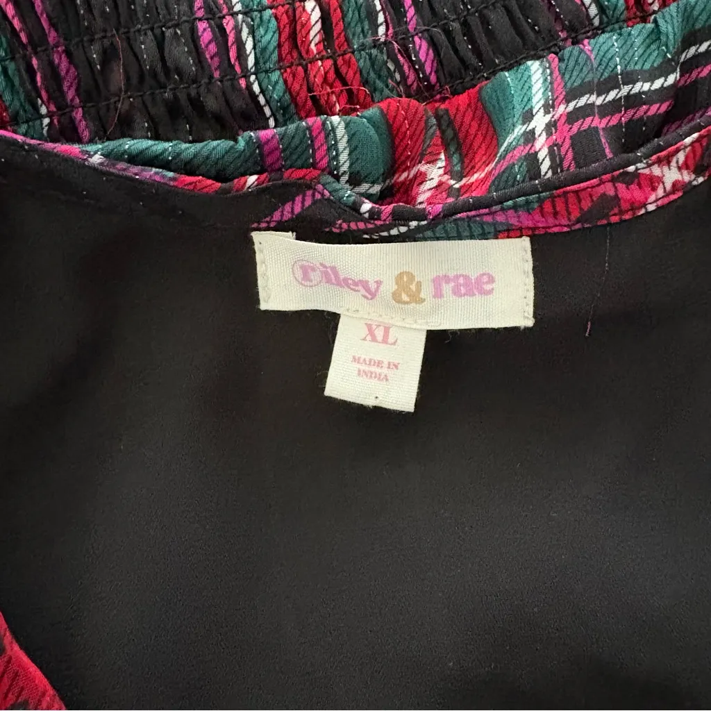 NWT, Riley & Rae Mix and Mingle Wrap Plaid Smock Top, Sz XL Red - Image 14